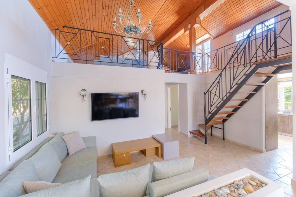 Lefkathia Beach Villa - Gated Beach-Front Private Villa At Lefkathia Beach, Chios! Volissos Exterior foto
